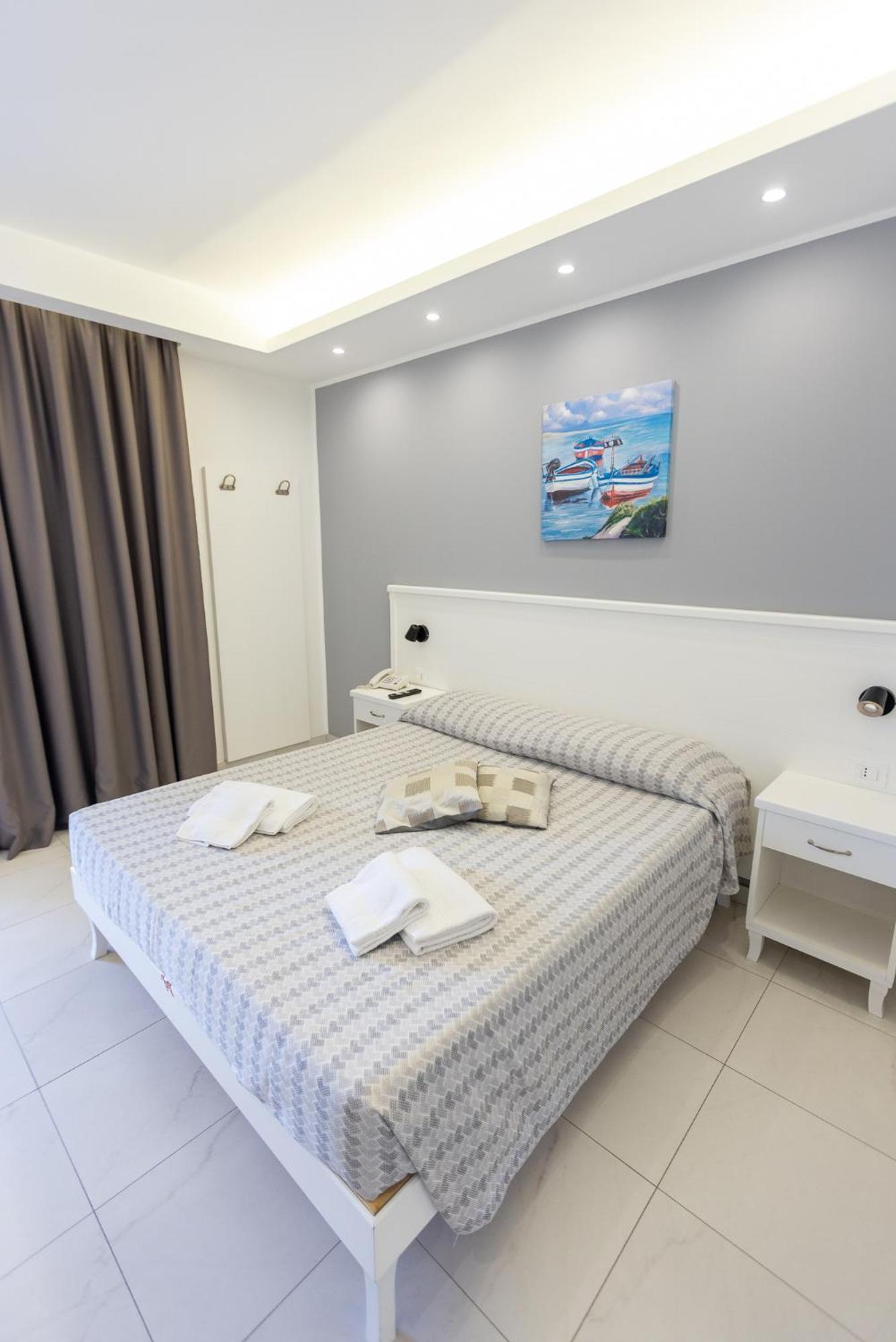 Bed and Breakfast Residenza Kalios Тропея Экстерьер фото